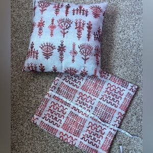 Red and White Patterned Throw Pillowcases
